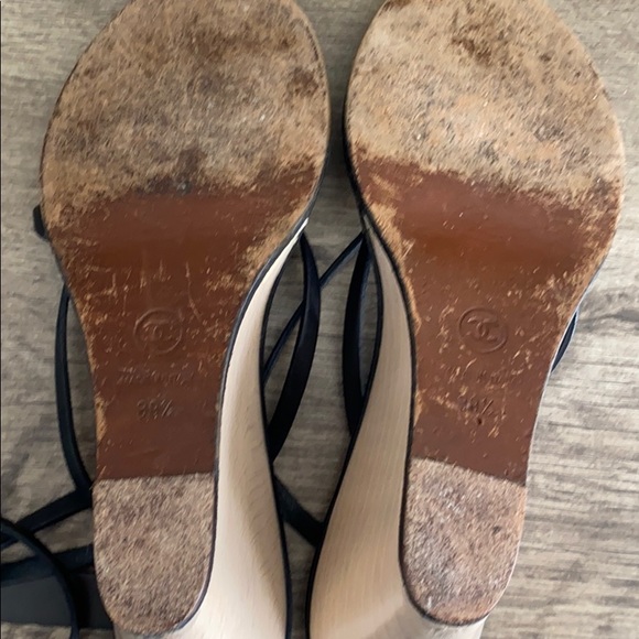 🎉SOLD🎊Chanel sandals - Picture 8 of 9